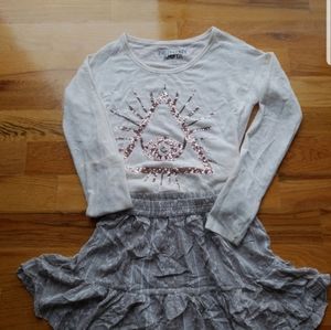 Two pieces of Bethany mota